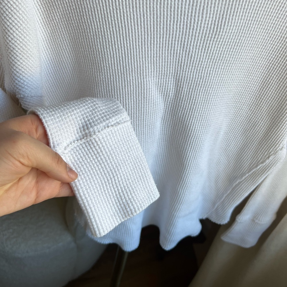Abercrombie & Fitch Long Sleeve Thermal Tee | Small - Picture 8 of 10